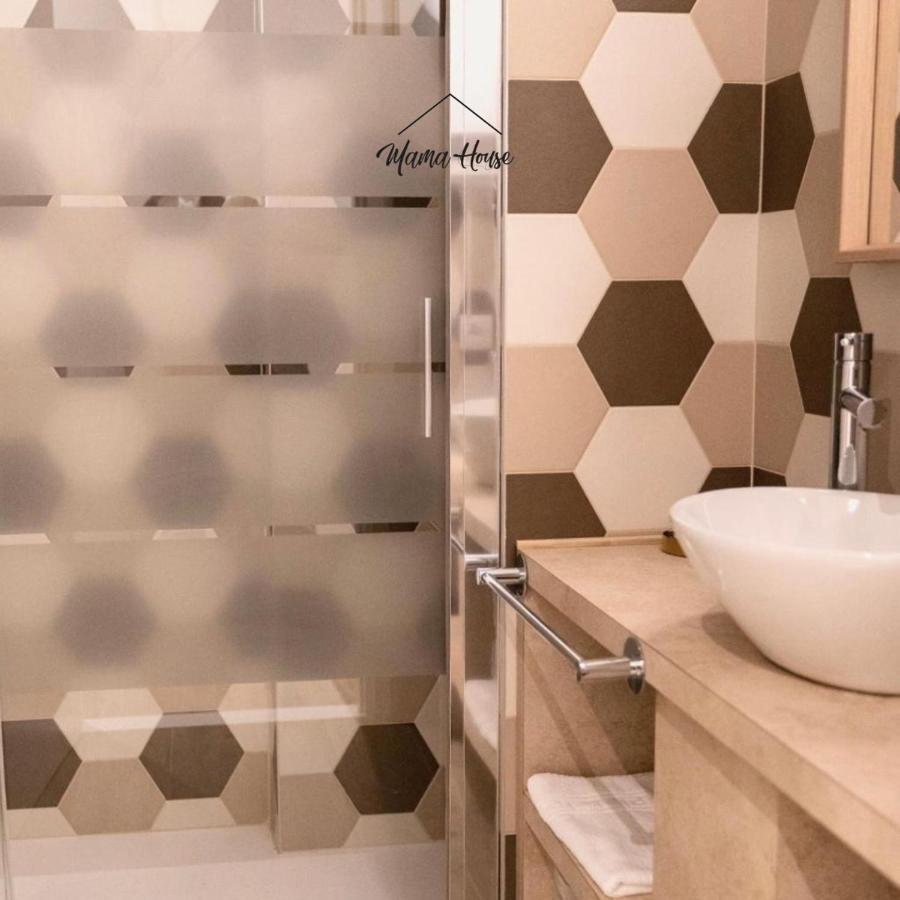 فندق Mama House ميلان المظهر الخارجي الصورة